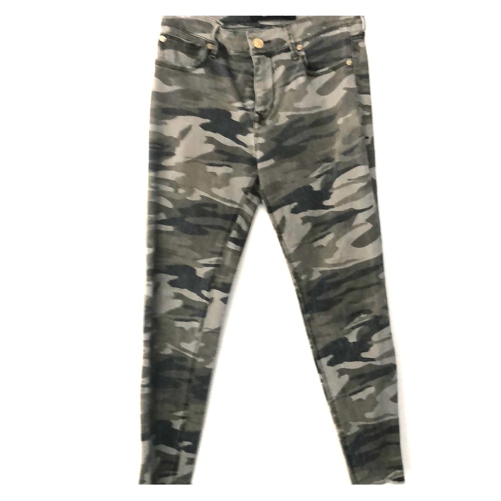 Camo jeans